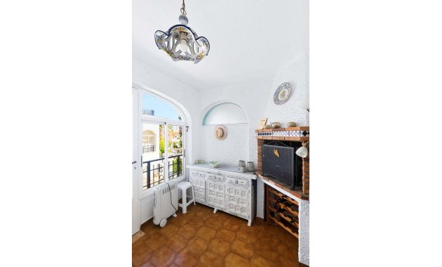 Herverkoop - Herenhuis -
Orihuela Costa - Cabo Roig