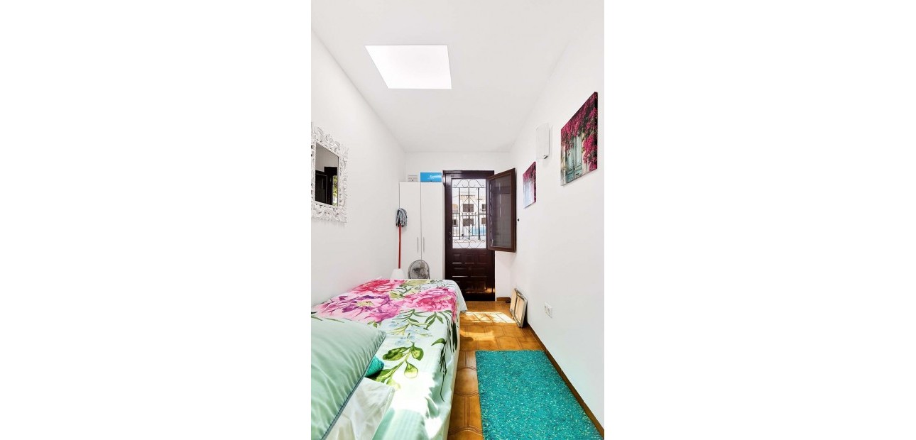 Herverkoop - Herenhuis -
Orihuela Costa - Cabo Roig