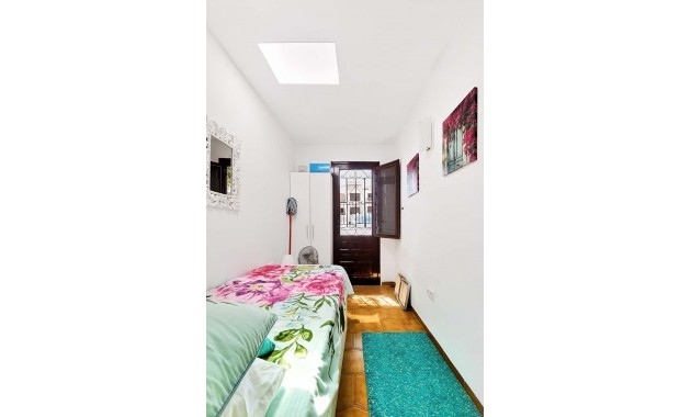 Herverkoop - Herenhuis -
Orihuela Costa - Cabo Roig