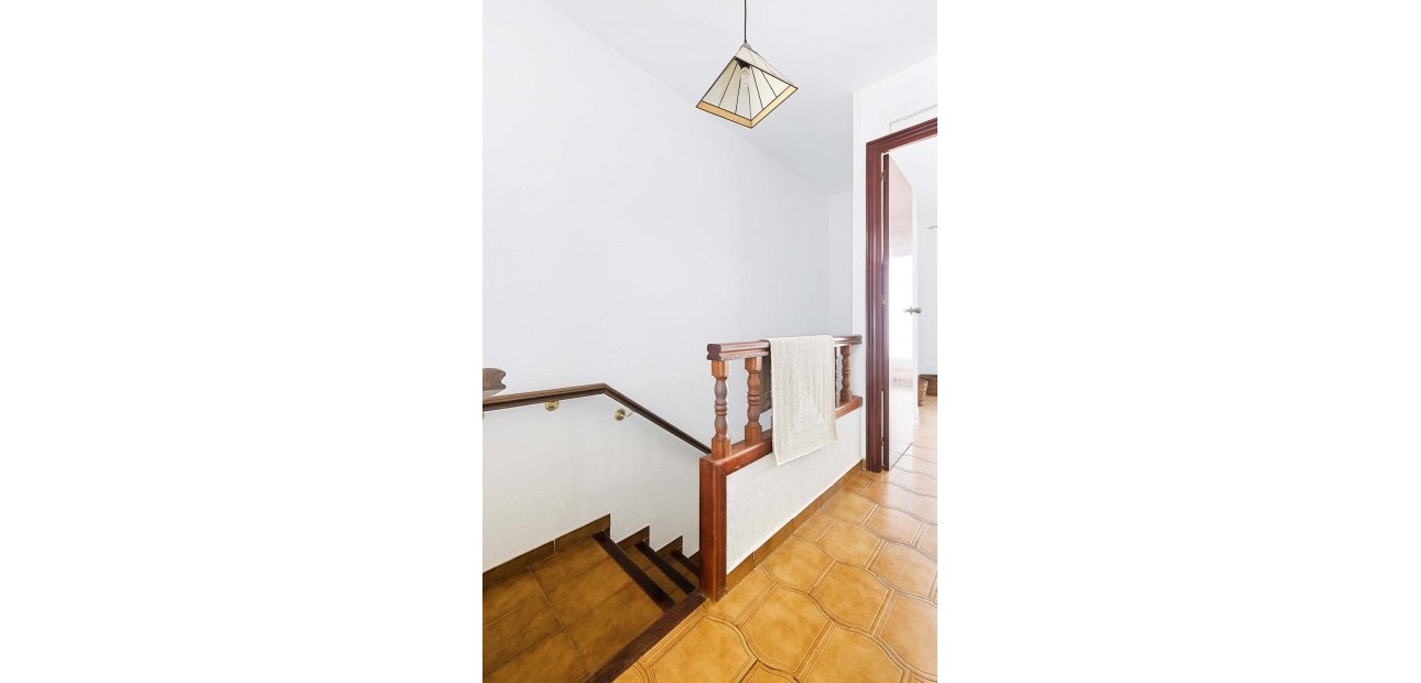Herverkoop - Herenhuis -
Orihuela Costa - Cabo Roig