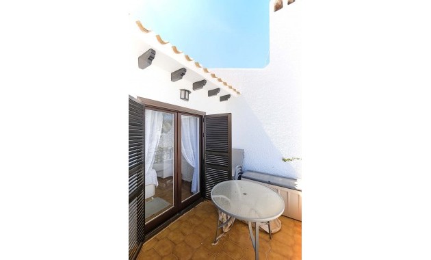 Herverkoop - Herenhuis -
Orihuela Costa - Cabo Roig