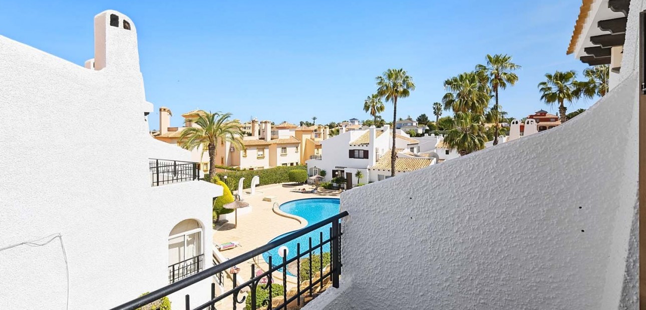 Herverkoop - Herenhuis -
Orihuela Costa - Cabo Roig