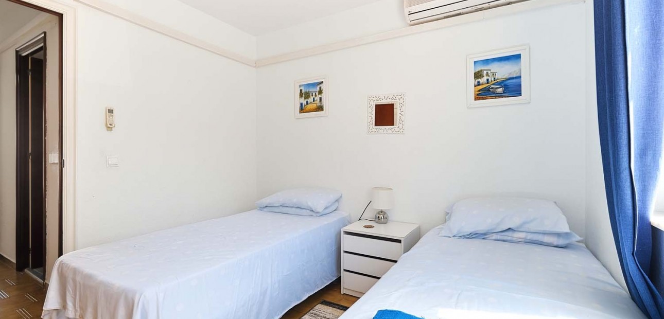Herverkoop - Herenhuis -
Orihuela Costa - Cabo Roig