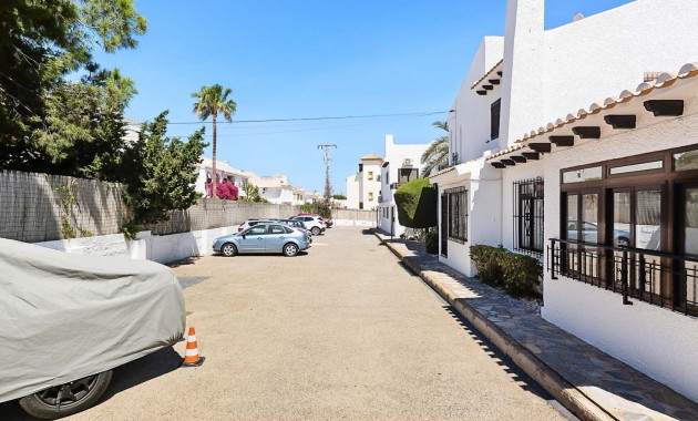 Herverkoop - Herenhuis -
Orihuela Costa - Cabo Roig