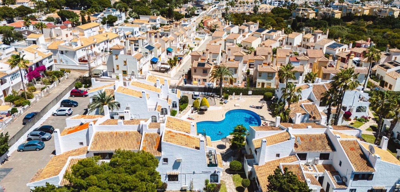 Herverkoop - Herenhuis -
Orihuela Costa - Cabo Roig