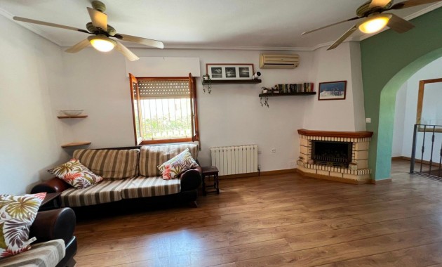 Herverkoop - Detached Villa -
Pinar de Campoverde - Pinar de Campoverde - Village