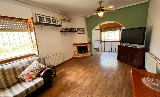 Herverkoop - Detached Villa -
Pinar de Campoverde - Pinar de Campoverde - Village