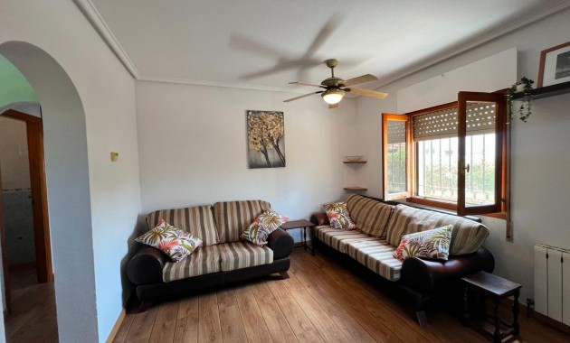 Herverkoop - Detached Villa -
Pinar de Campoverde - Pinar de Campoverde - Village