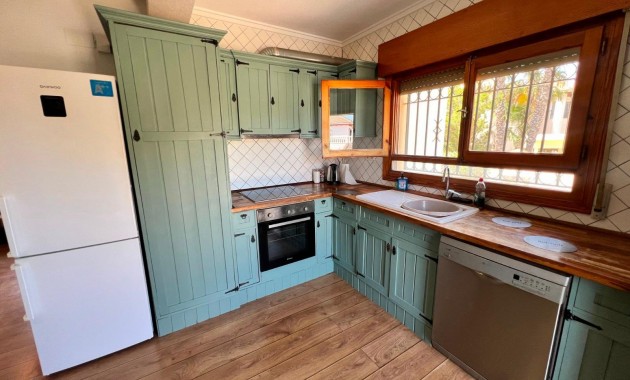 Herverkoop - Detached Villa -
Pinar de Campoverde - Pinar de Campoverde - Village