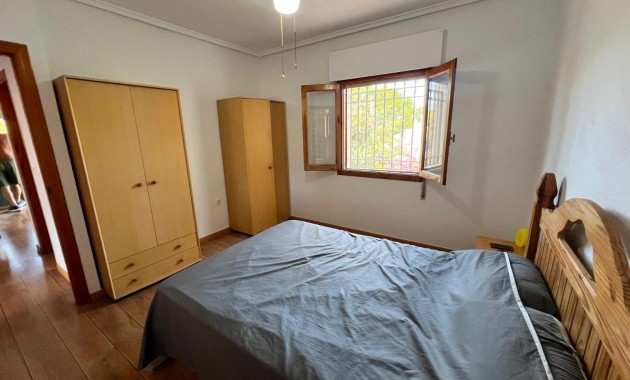 Herverkoop - Detached Villa -
Pinar de Campoverde - Pinar de Campoverde - Village