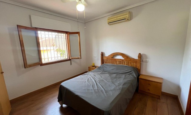 Herverkoop - Detached Villa -
Pinar de Campoverde - Pinar de Campoverde - Village