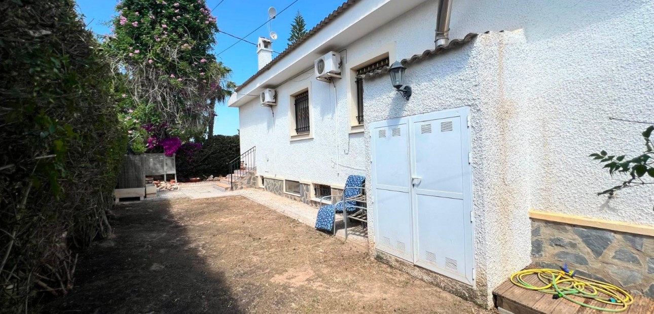 Herverkoop - Detached Villa -
Pinar de Campoverde - Pinar de Campoverde - Village