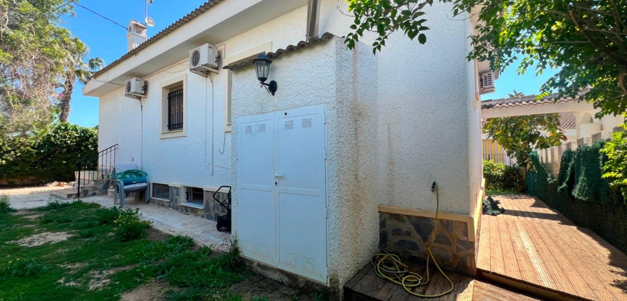 Herverkoop - Detached Villa -
Pinar de Campoverde - Pinar de Campoverde - Village