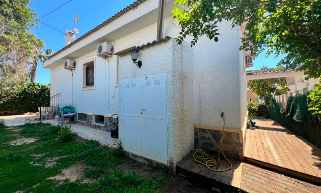 Herverkoop - Detached Villa -
Pinar de Campoverde - Pinar de Campoverde - Village