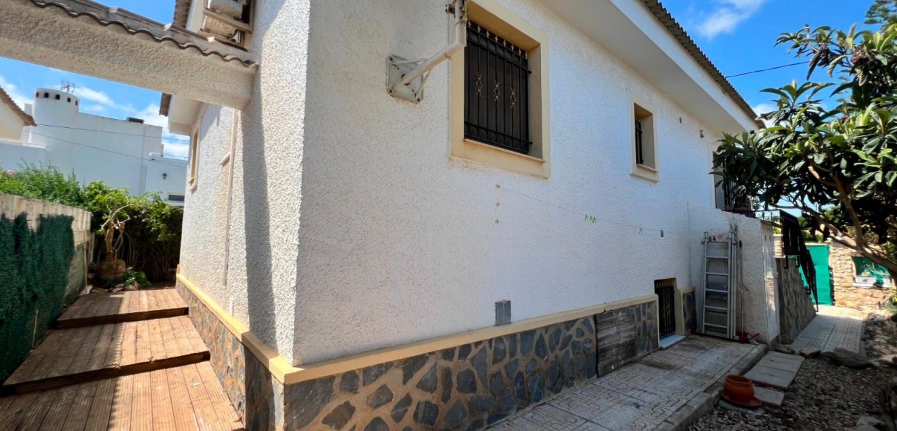 Herverkoop - Detached Villa -
Pinar de Campoverde - Pinar de Campoverde - Village