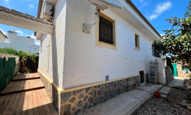 Herverkoop - Detached Villa -
Pinar de Campoverde - Pinar de Campoverde - Village