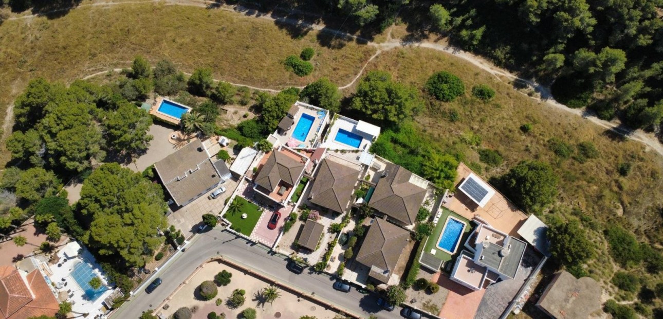 Herverkoop - Detached Villa -
Pinar de Campoverde - Pinar de Campoverde - Village