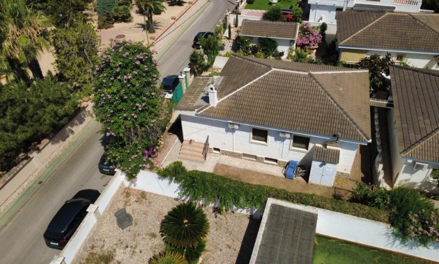 Herverkoop - Detached Villa -
Pinar de Campoverde - Pinar de Campoverde - Village