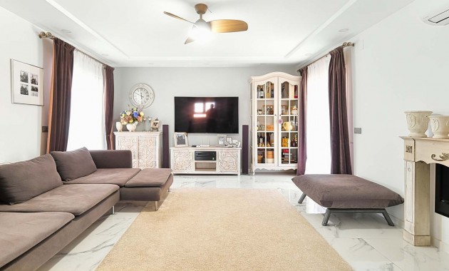 Herverkoop - Detached Villa -
Pinar de Campoverde - Pinar de Campoverde - Village