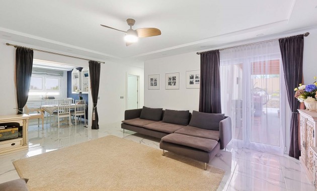 Herverkoop - Detached Villa -
Pinar de Campoverde - Pinar de Campoverde - Village