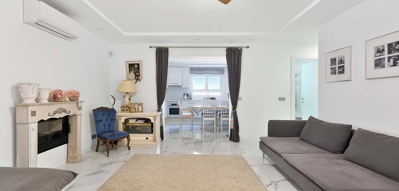 Herverkoop - Detached Villa -
Pinar de Campoverde - Pinar de Campoverde - Village