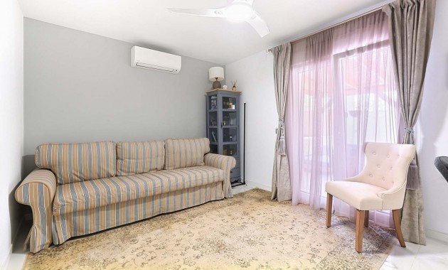 Herverkoop - Detached Villa -
Pinar de Campoverde - Pinar de Campoverde - Village