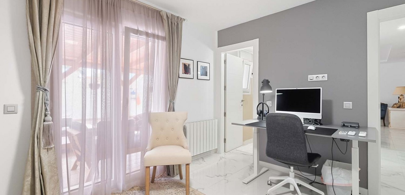 Herverkoop - Detached Villa -
Pinar de Campoverde - Pinar de Campoverde - Village