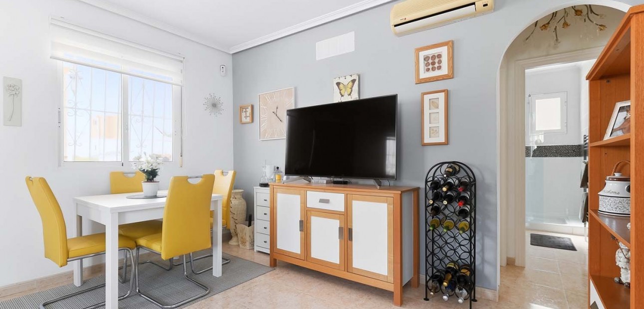 Herverkoop - Detached Villa -
Pinar de Campoverde - Pinar de Campoverde - Village