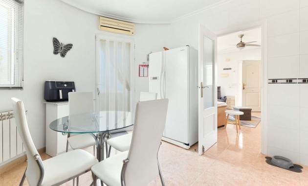 Herverkoop - Detached Villa -
Pinar de Campoverde - Pinar de Campoverde - Village