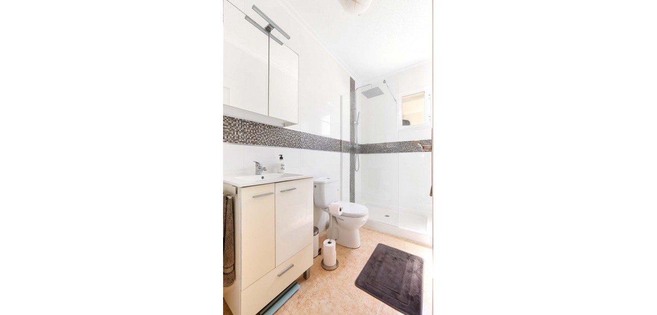 Herverkoop - Detached Villa -
Pinar de Campoverde - Pinar de Campoverde - Village