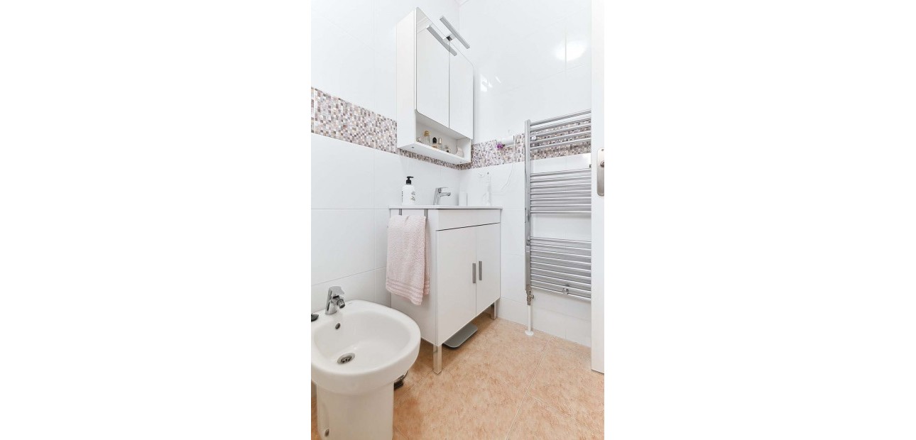 Herverkoop - Detached Villa -
Pinar de Campoverde - Pinar de Campoverde - Village