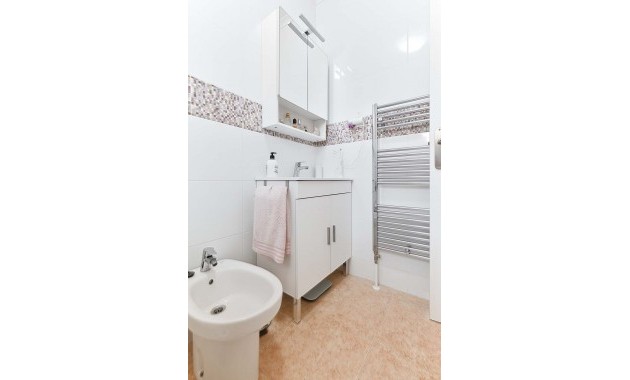 Herverkoop - Detached Villa -
Pinar de Campoverde - Pinar de Campoverde - Village
