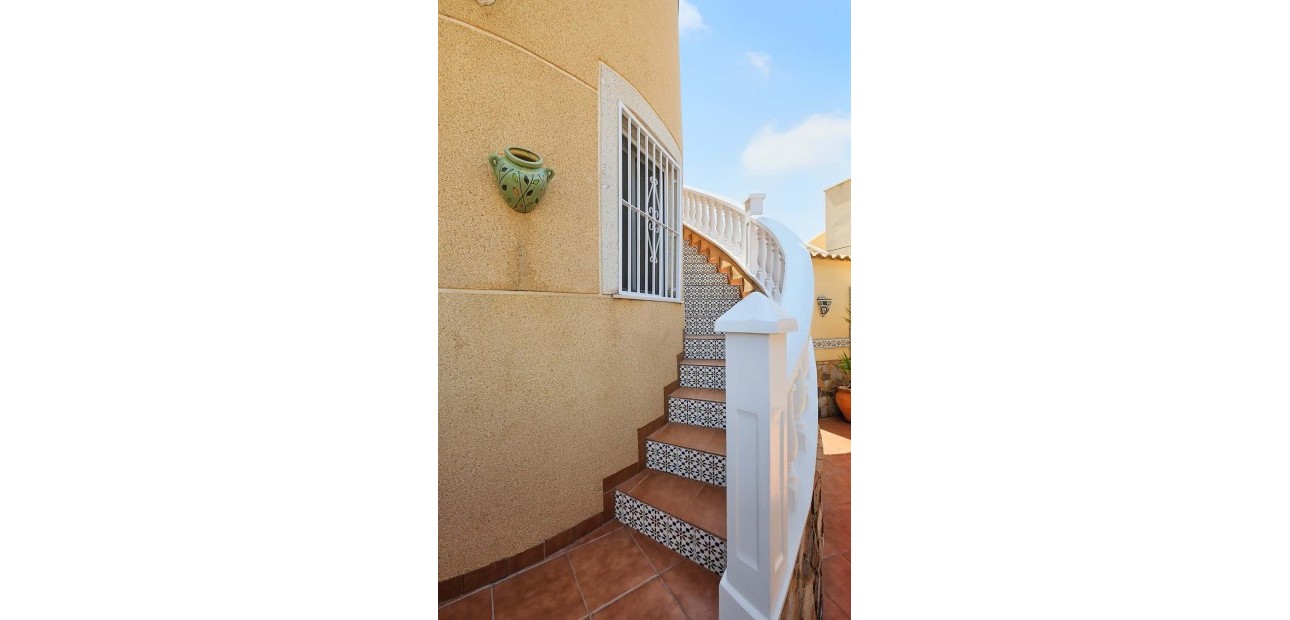 Herverkoop - Detached Villa -
Pinar de Campoverde - Pinar de Campoverde - Village