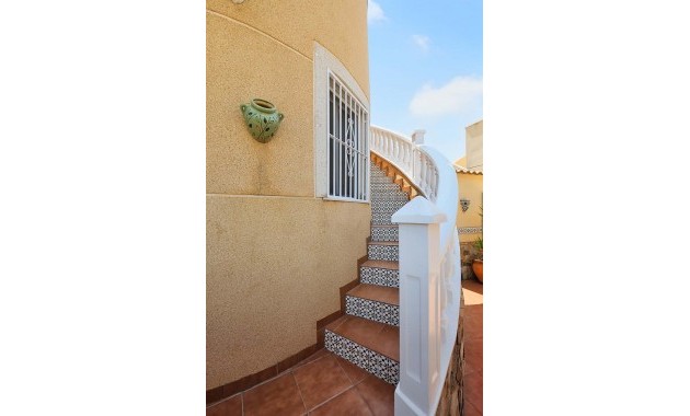 Herverkoop - Detached Villa -
Pinar de Campoverde - Pinar de Campoverde - Village