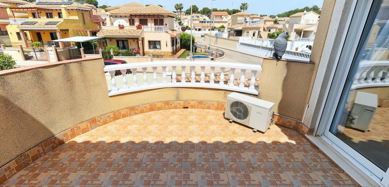 Herverkoop - Detached Villa -
Pinar de Campoverde - Pinar de Campoverde - Village