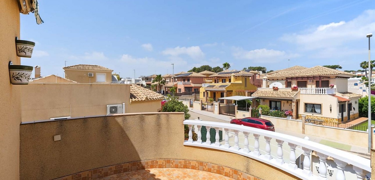 Herverkoop - Detached Villa -
Pinar de Campoverde - Pinar de Campoverde - Village