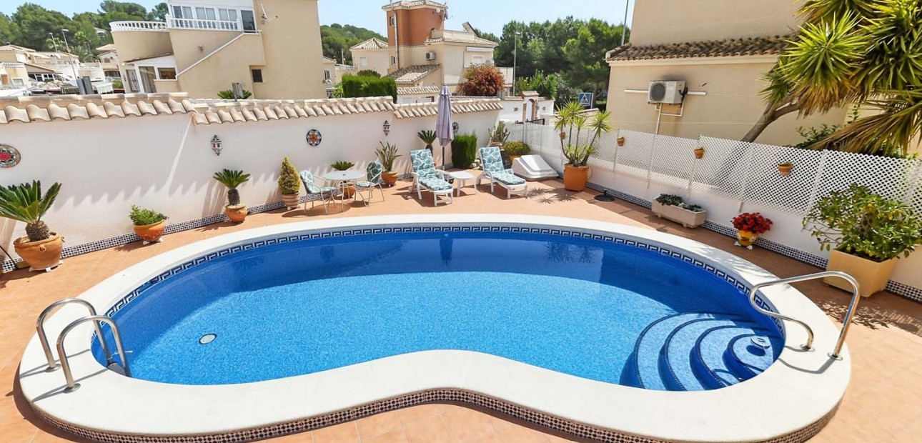 Herverkoop - Detached Villa -
Pinar de Campoverde - Pinar de Campoverde - Village