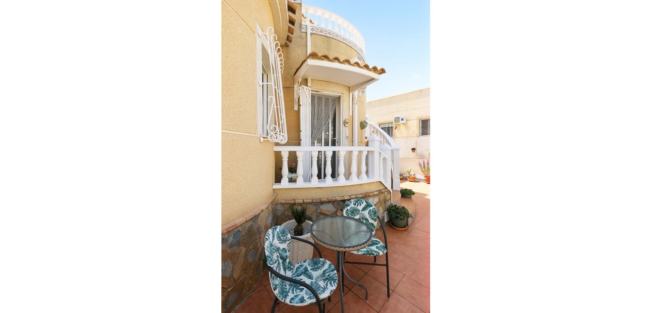 Herverkoop - Detached Villa -
Pinar de Campoverde - Pinar de Campoverde - Village