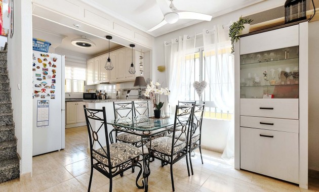 Herverkoop - Detached Villa -
Pinar de Campoverde - Pinar de Campoverde - Village