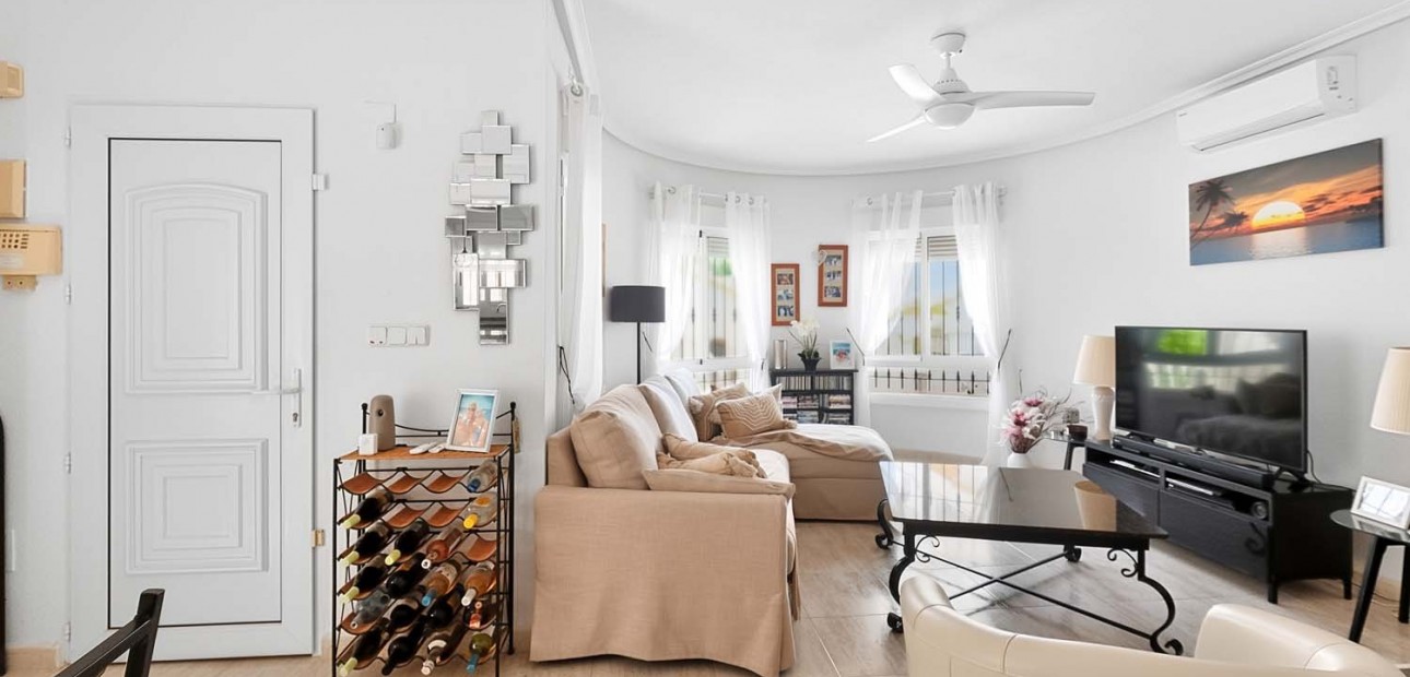 Herverkoop - Detached Villa -
Pinar de Campoverde - Pinar de Campoverde - Village