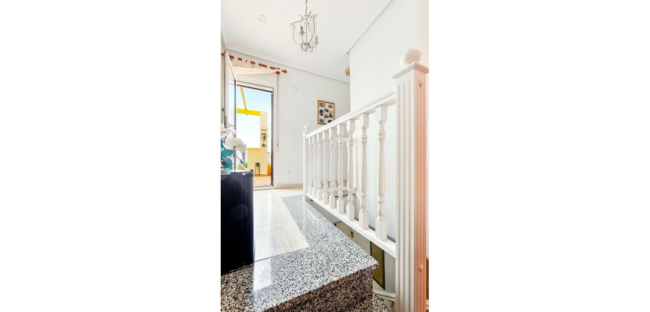 Herverkoop - Detached Villa -
Pinar de Campoverde - Pinar de Campoverde - Village