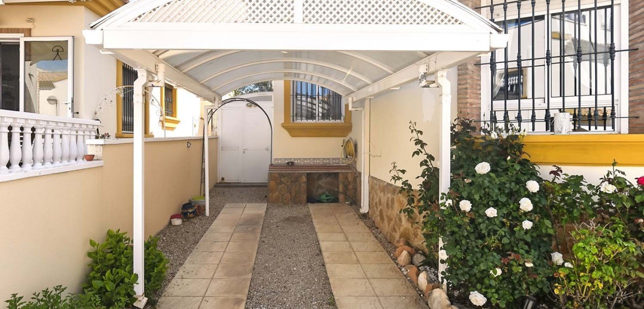 Herverkoop - Detached Villa -
Pinar de Campoverde - Pinar de Campoverde - Village