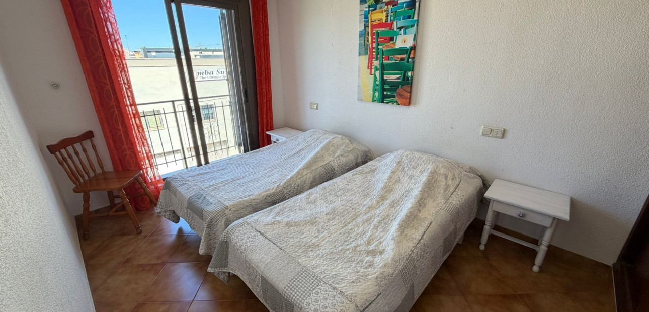 Herverkoop - Appartement / flat -
Orihuela Costa - Cabo Roig
