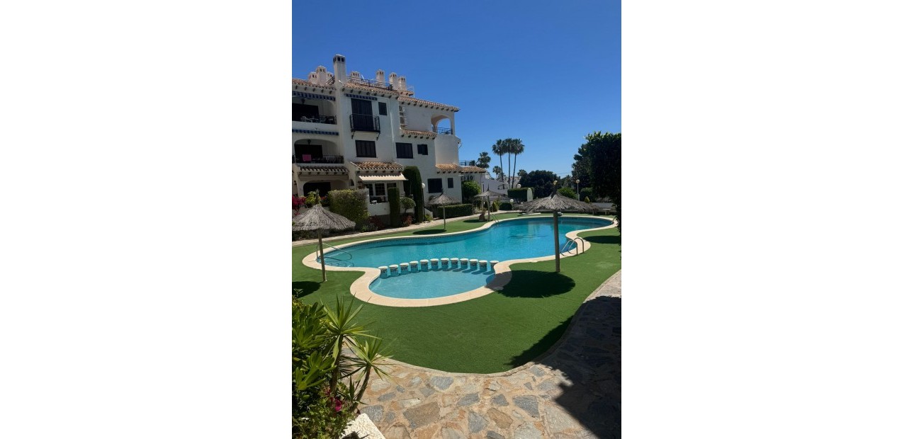 Herverkoop - Appartement / flat -
Orihuela Costa - Cabo Roig