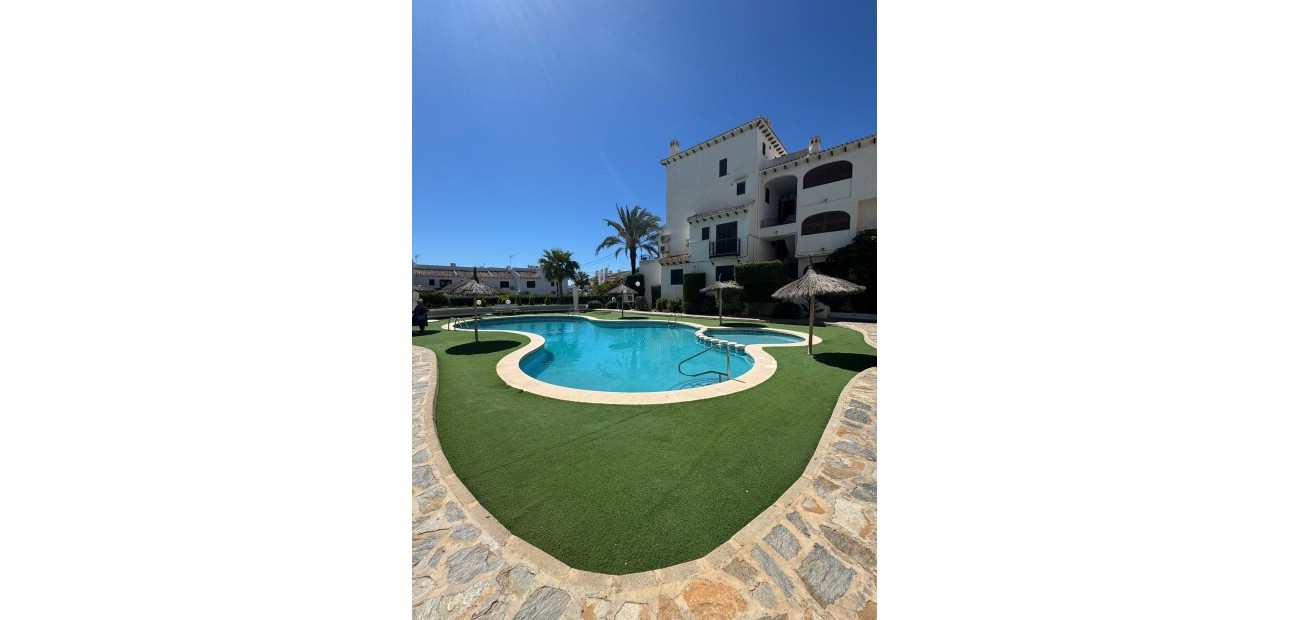 Herverkoop - Appartement / flat -
Orihuela Costa - Cabo Roig
