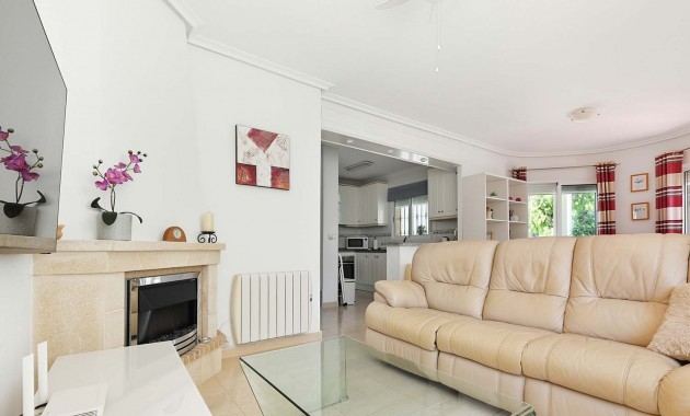 Herverkoop - Detached Villa -
Pinar de Campoverde - Pinar de Campoverde - Village