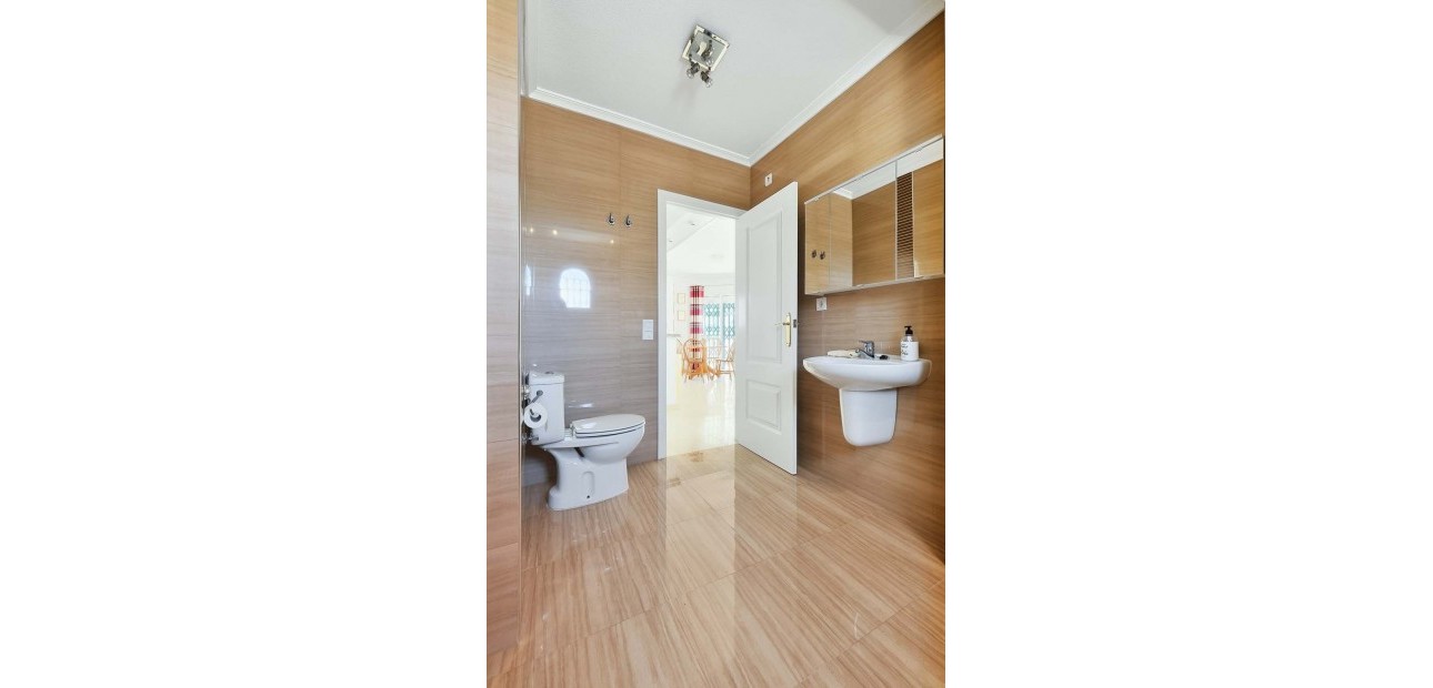 Herverkoop - Detached Villa -
Pinar de Campoverde - Pinar de Campoverde - Village
