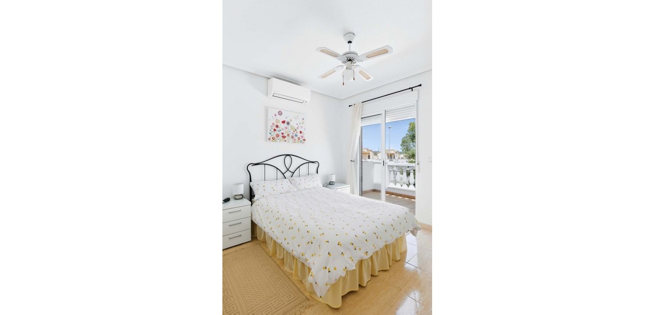Herverkoop - Detached Villa -
Pinar de Campoverde - Pinar de Campoverde - Village