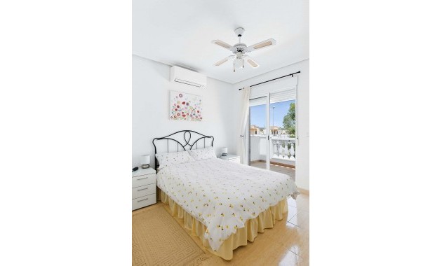 Herverkoop - Detached Villa -
Pinar de Campoverde - Pinar de Campoverde - Village