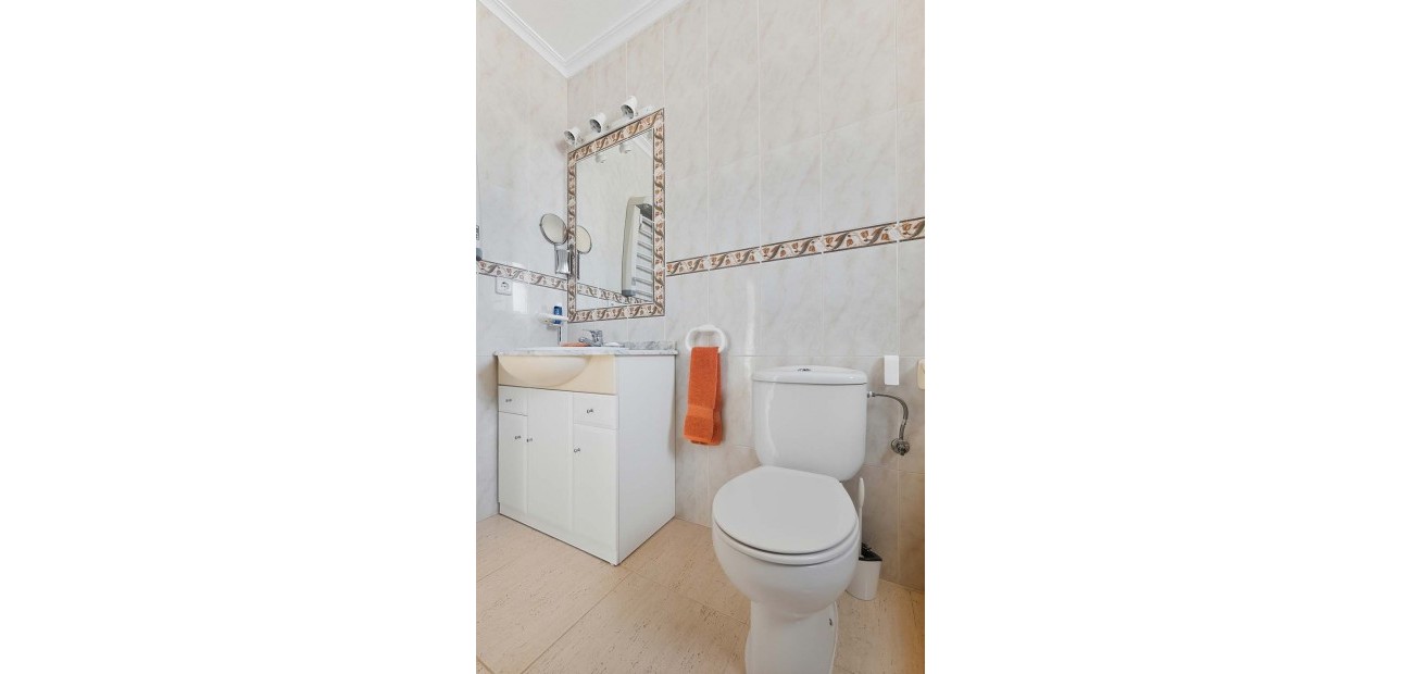 Herverkoop - Detached Villa -
Pinar de Campoverde - Pinar de Campoverde - Village